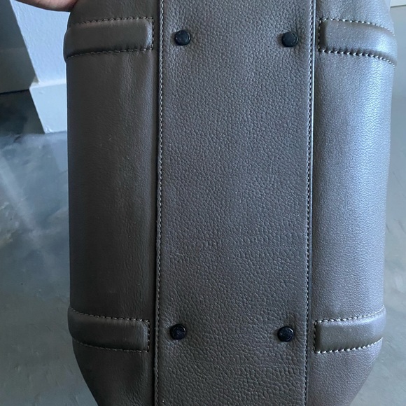 Rag and bone bag. - Picture 5 of 7